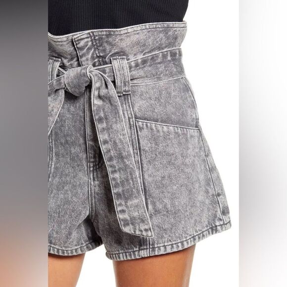 Blank NYC Paperbag Waist Denim Shorts - Fearless Size 28 - Picture 2 of 10
